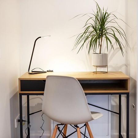 3 Bedroom Apart/24H Self Check In/Free Parking/Up To 6 People/ Vilnius Buitenkant foto