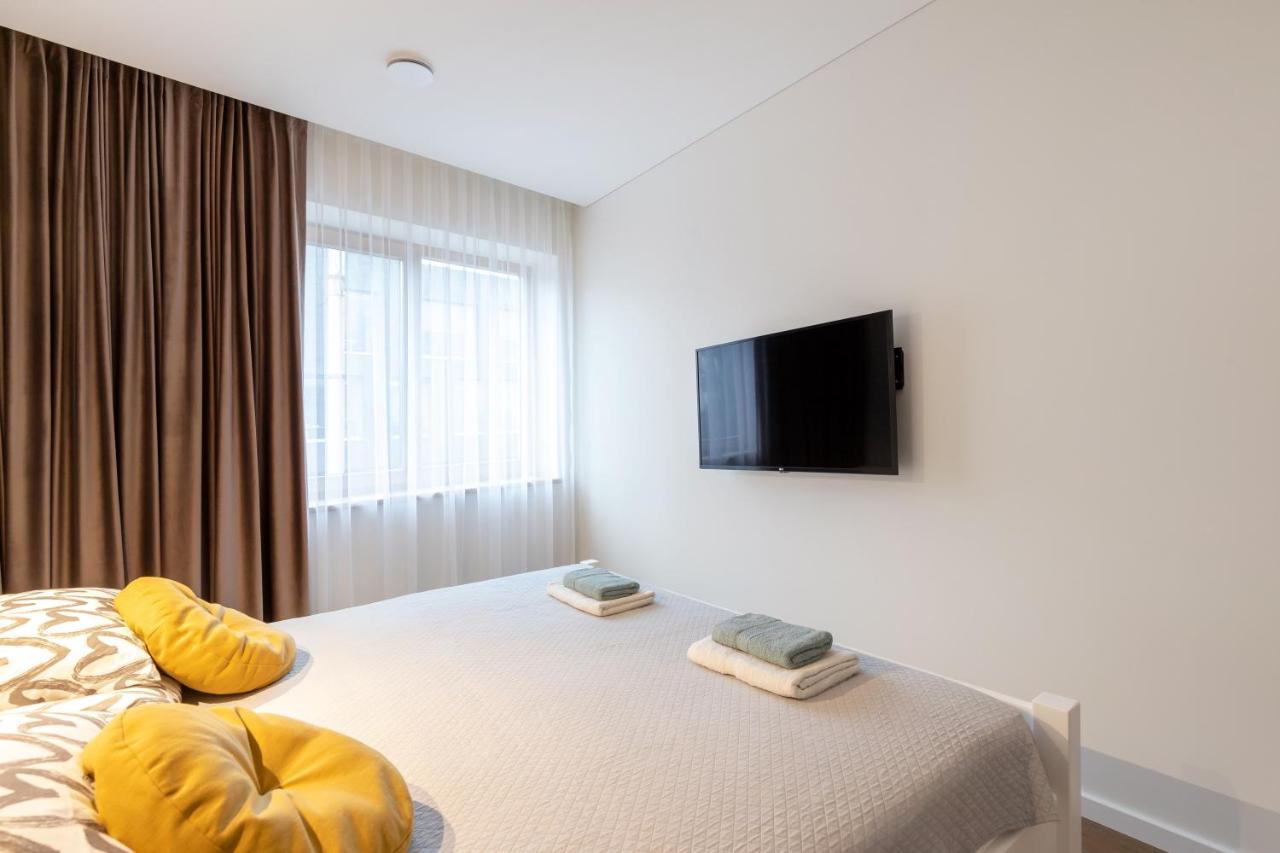 3 Bedroom Apart/24H Self Check In/Free Parking/Up To 6 People/ Vilnius Buitenkant foto
